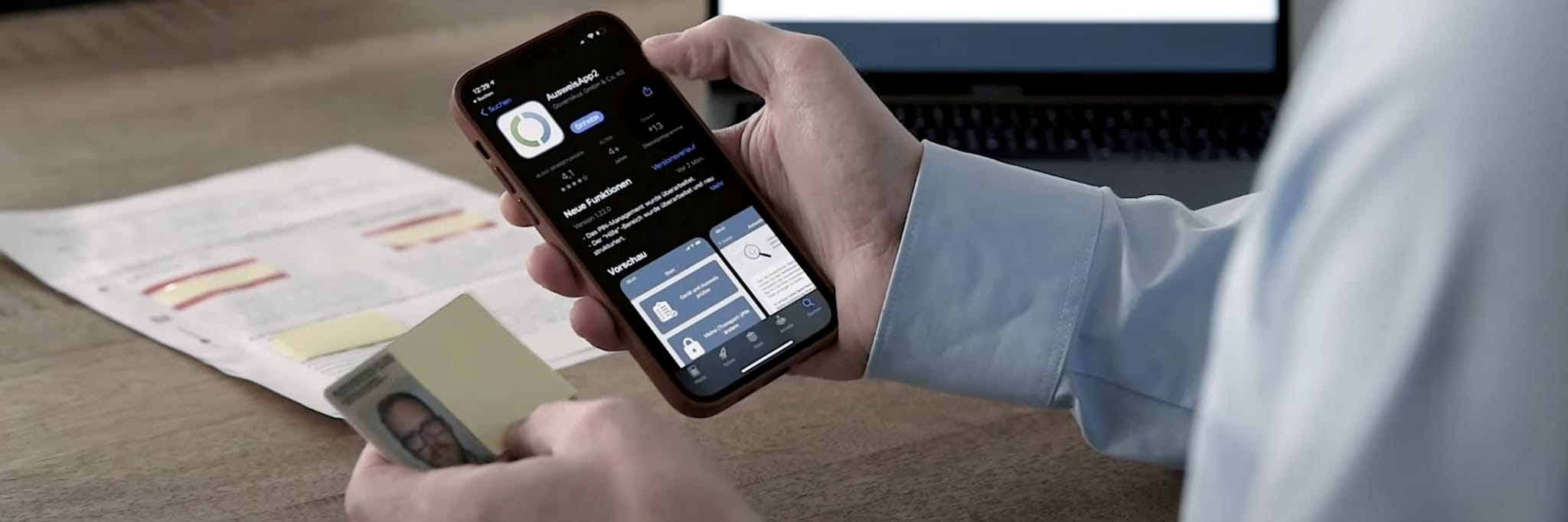 Die AusweisApp2 wird im App Store heruntergeladen